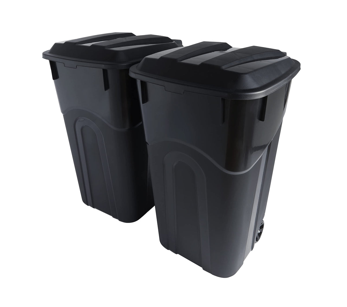 32 Gallon Black Wheeled Outdoor Garbage Can with Snap Lock Lid, 2 Pack C74142