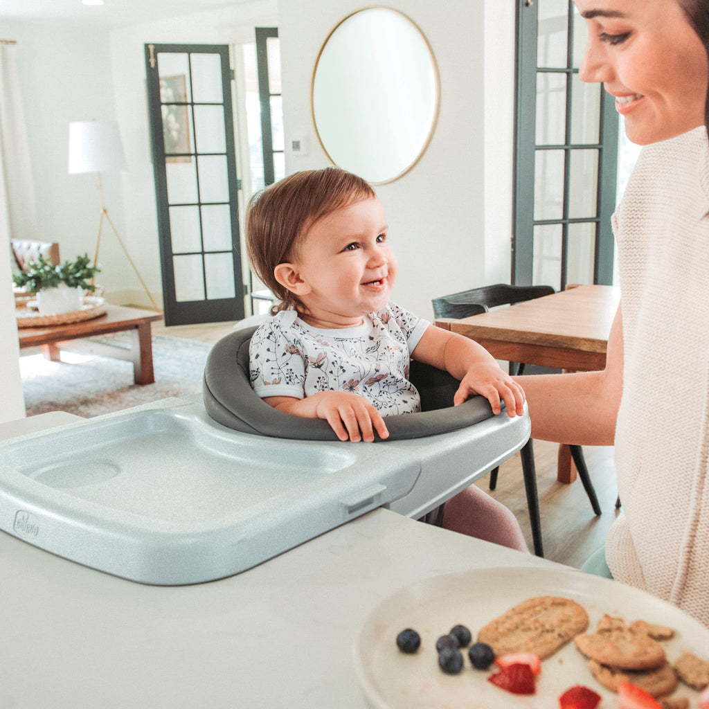 Hook-On High Chair with Tray G36024
